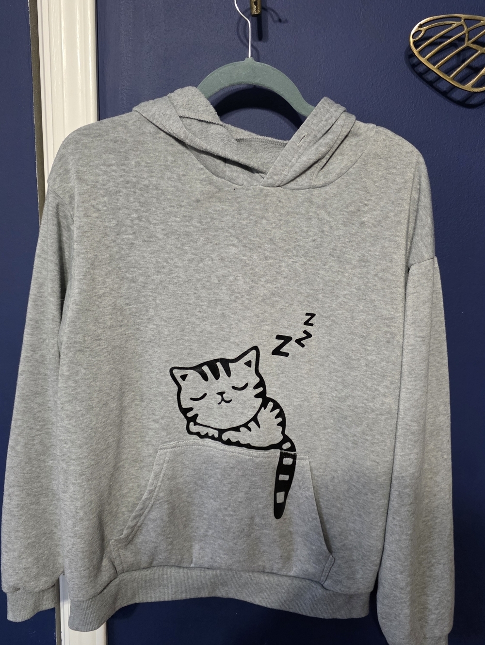 Gray Cat Graphic Pullover Hoodie Women's Size L Cotton Blend Knit